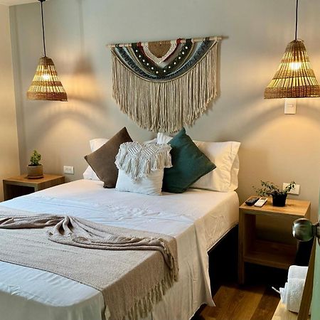 Luum Casa Hotel Manila Μεντεγίν Εξωτερικό φωτογραφία