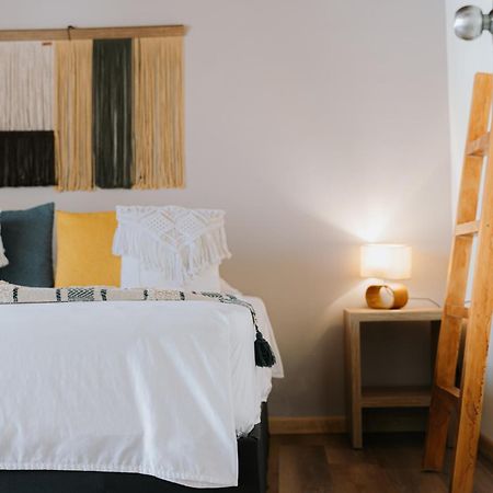 Luum Casa Hotel Manila Μεντεγίν Εξωτερικό φωτογραφία