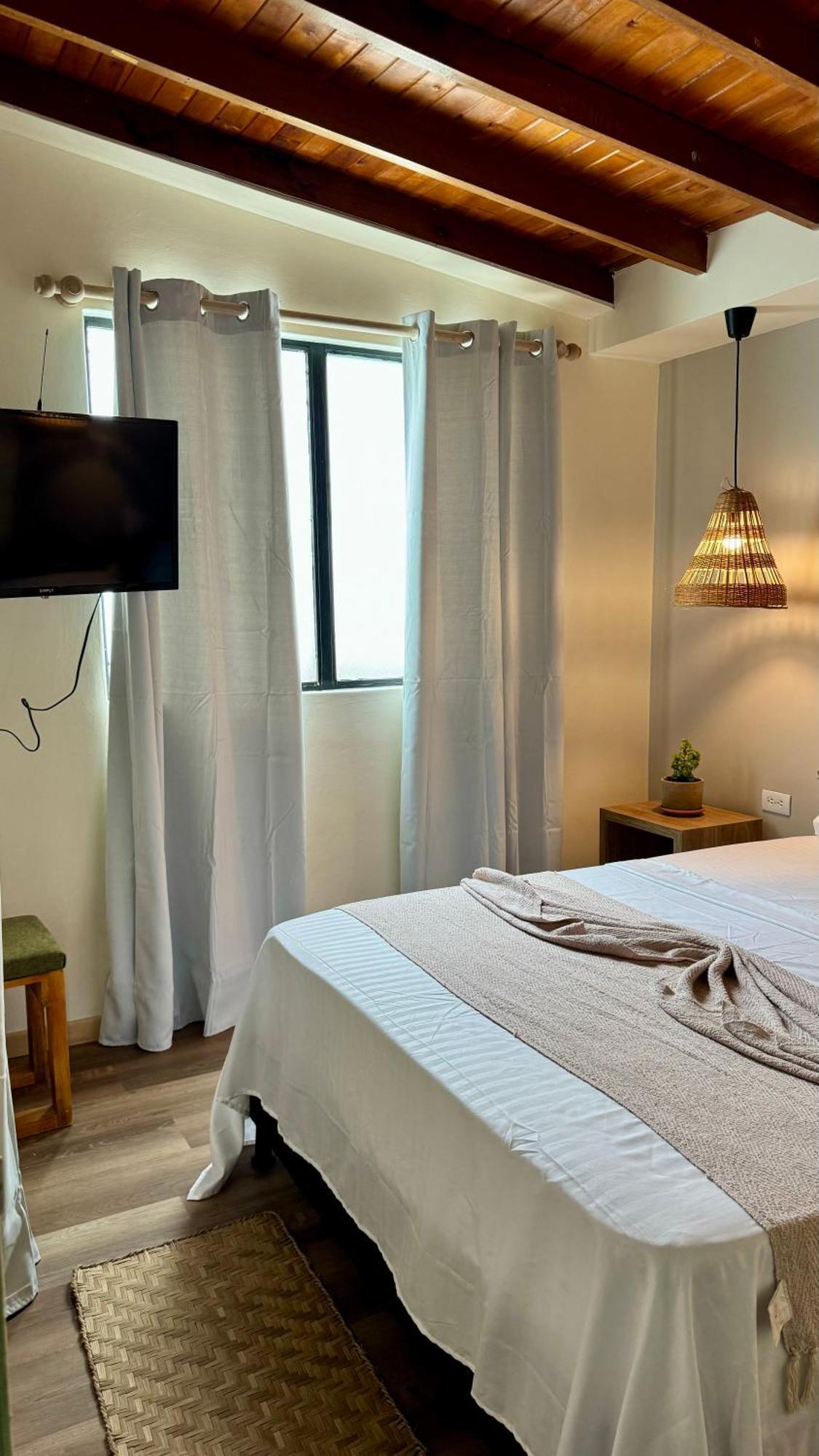Luum Casa Hotel Manila Μεντεγίν Εξωτερικό φωτογραφία