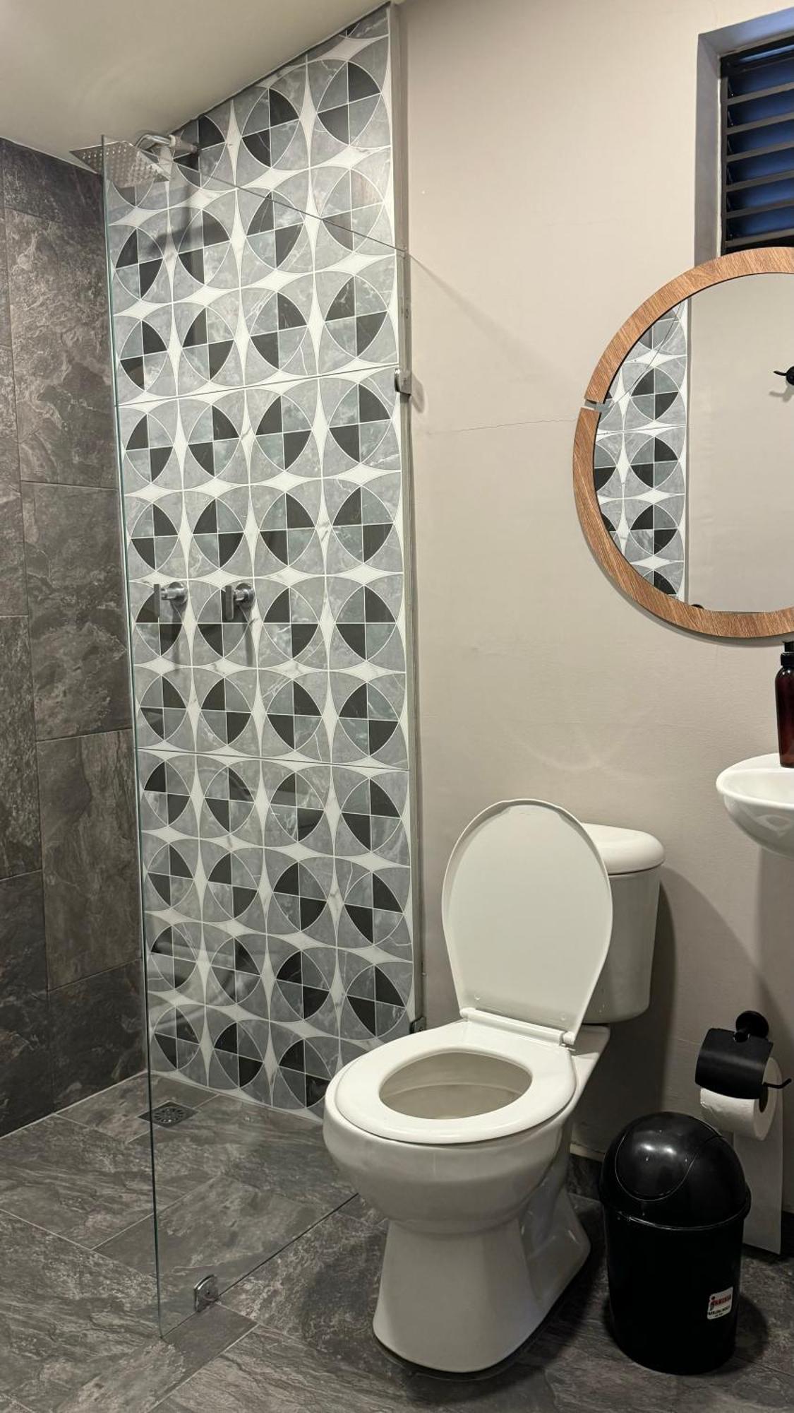 Luum Casa Hotel Manila Μεντεγίν Εξωτερικό φωτογραφία